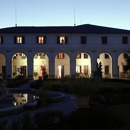 Ca' Marcello * Levada